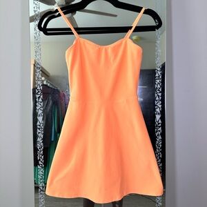 Alo Tennis Dress in Apricot